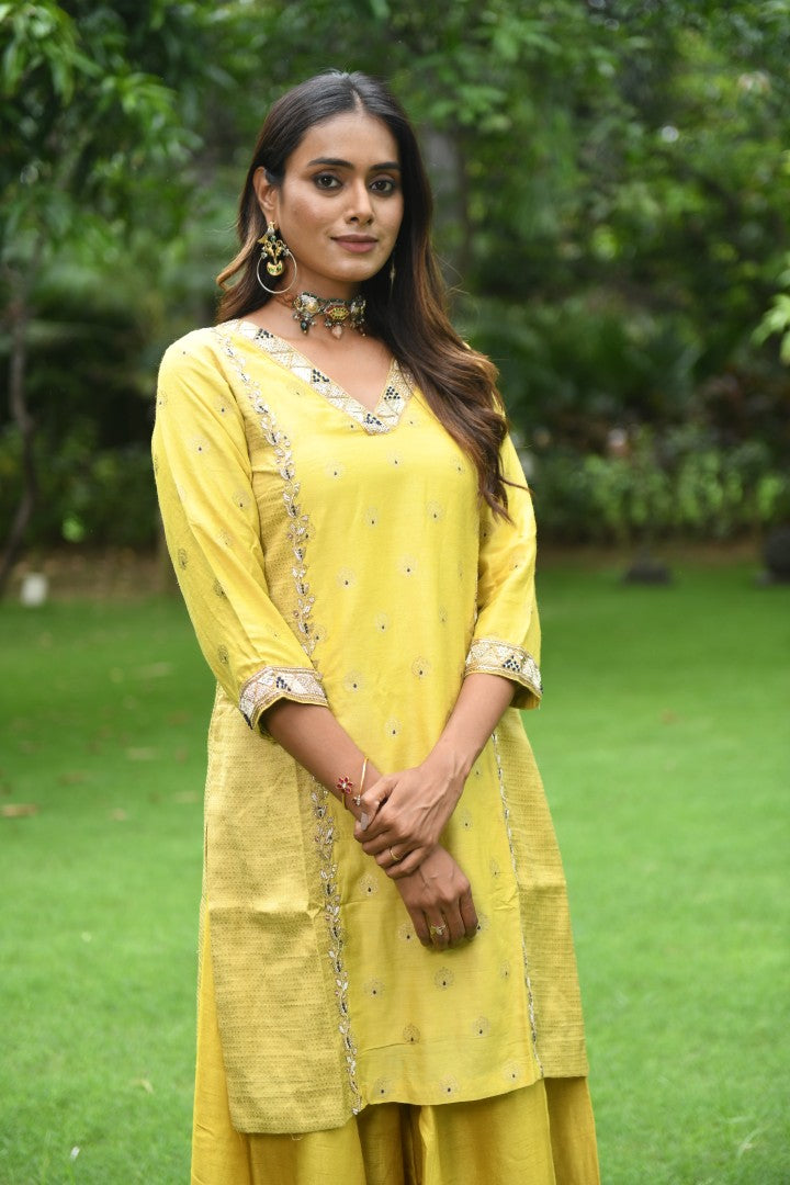 YELLOW BANARASI RIWAYAT PALAZZO SET