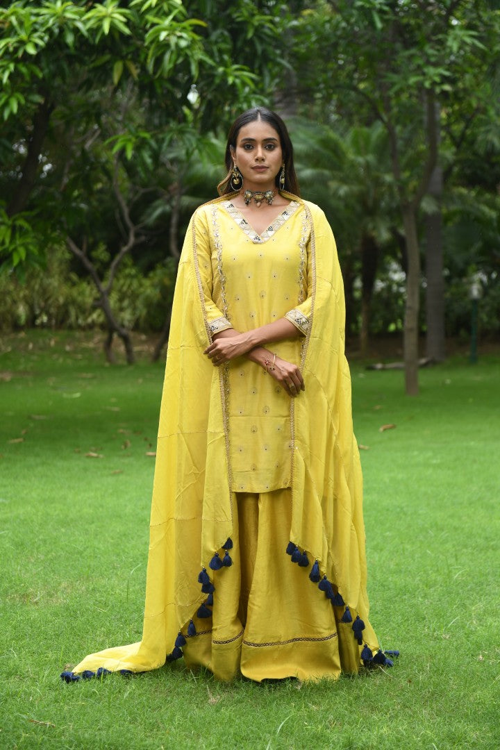 YELLOW BANARASI RIWAYAT PALAZZO SET